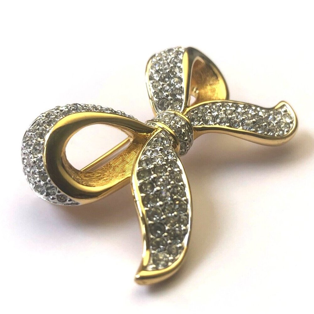 Swarovski Retired Gold-Tone & Brilliant Crystal Bow Brooch New HOLIDA…